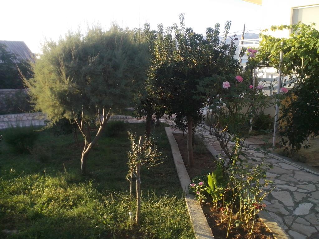 Kuca Za Odmor Laura Appartement Ražanac Buitenkant foto