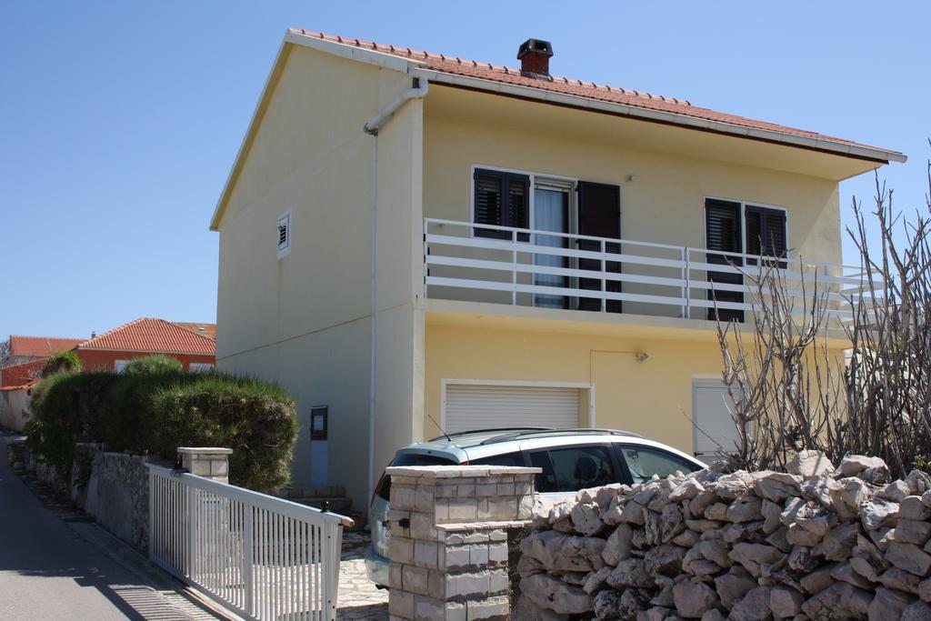 Kuca Za Odmor Laura Appartement Ražanac Buitenkant foto